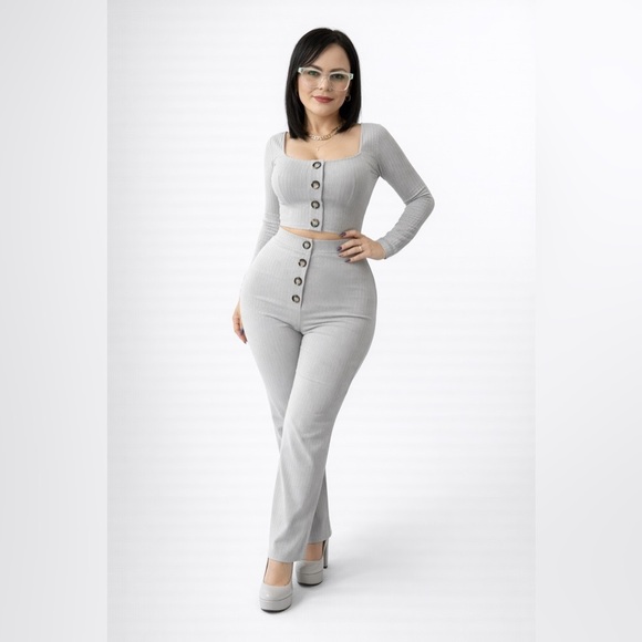 Modern Empress Set - Picture 12 of 16